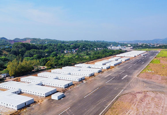 江陽區(qū)方艙隔離點(diǎn)、方艙醫(yī)院項(xiàng)目艙體及附屬設(shè)施資產(chǎn)處置網(wǎng)絡(luò)拍賣公告